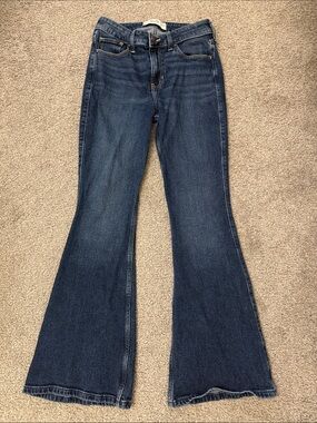 Hollister Dark Blue Flare Jeans size 27